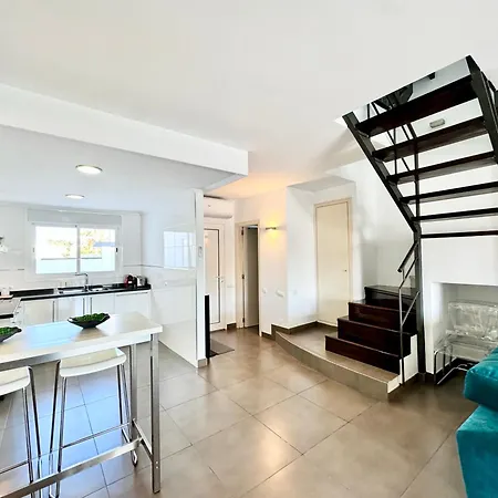 Casa Dragon Townhouse With Private Pool - Eaw Homes بيت للعطل *